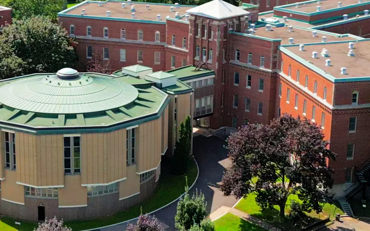 Vue aérienne d'un complexe résidentiel